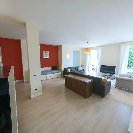 Апартаменты Palazzotto Apts *