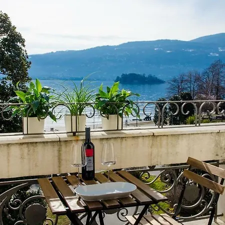Palazzotto Apts Апартаменты *